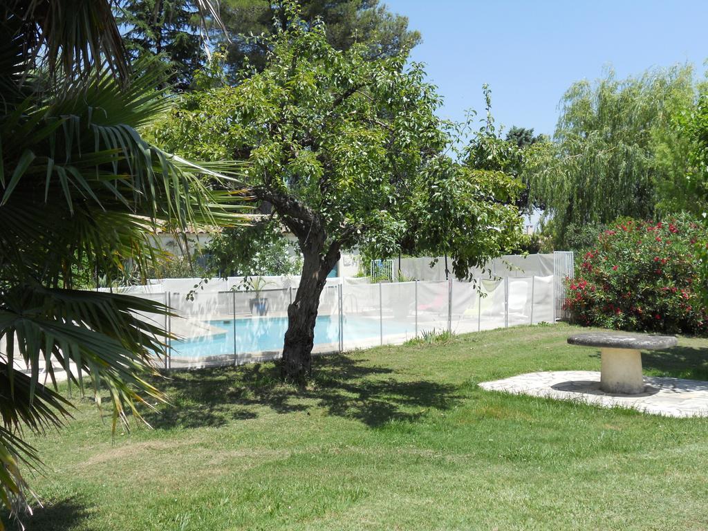 Combas  Villa Hanna מראה חיצוני תמונה