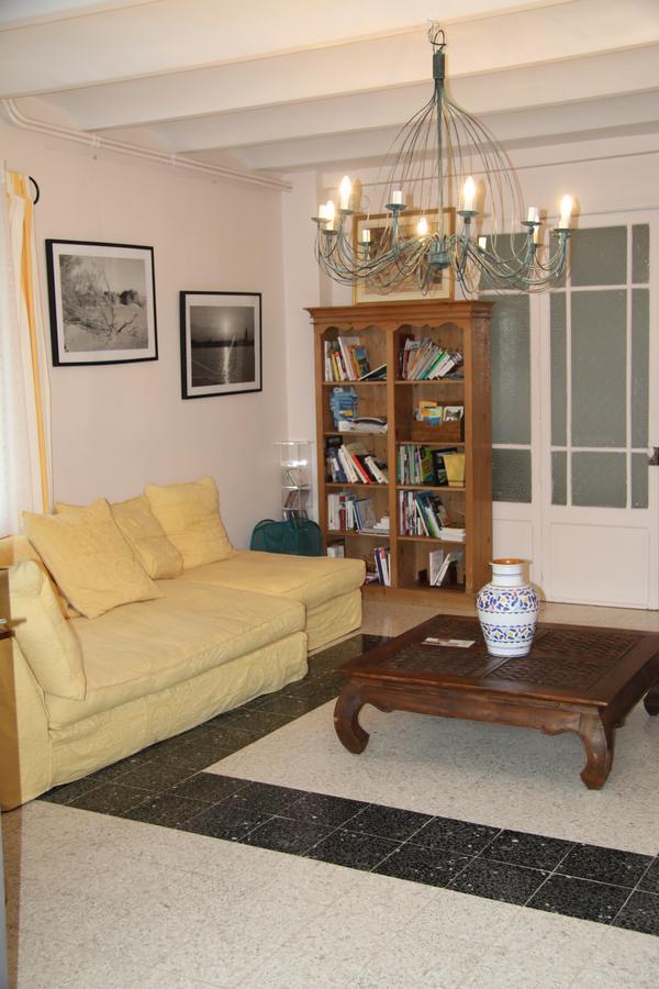Combas  Villa Hanna מראה חיצוני תמונה